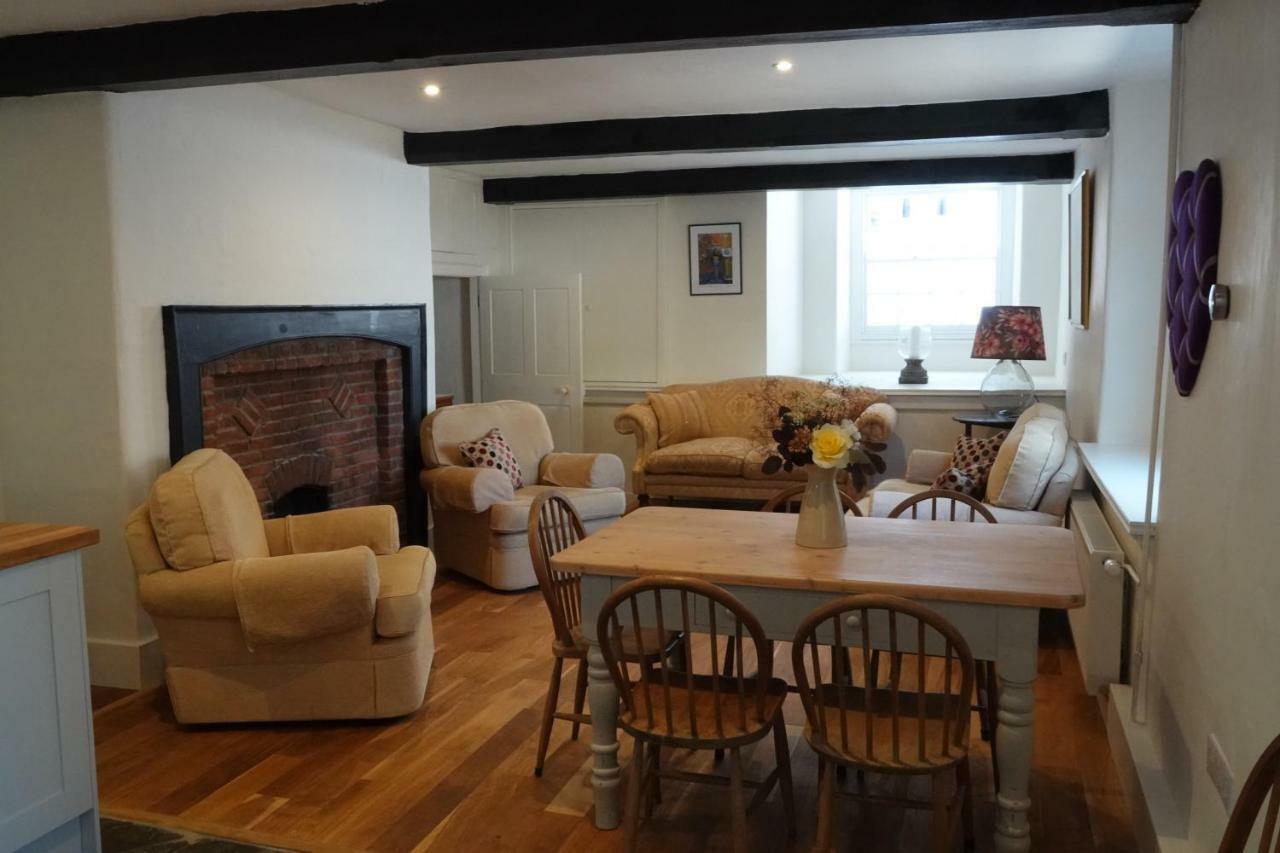 The Yard House Villa Sherborne  Værelse billede